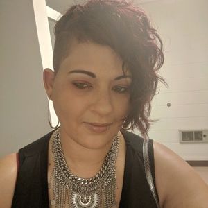 Meet your Posher, Doris